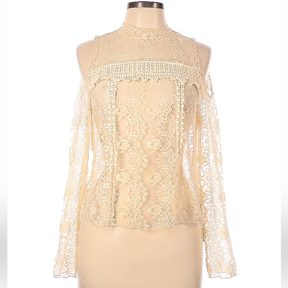 Lace long sleeve open shoulder top